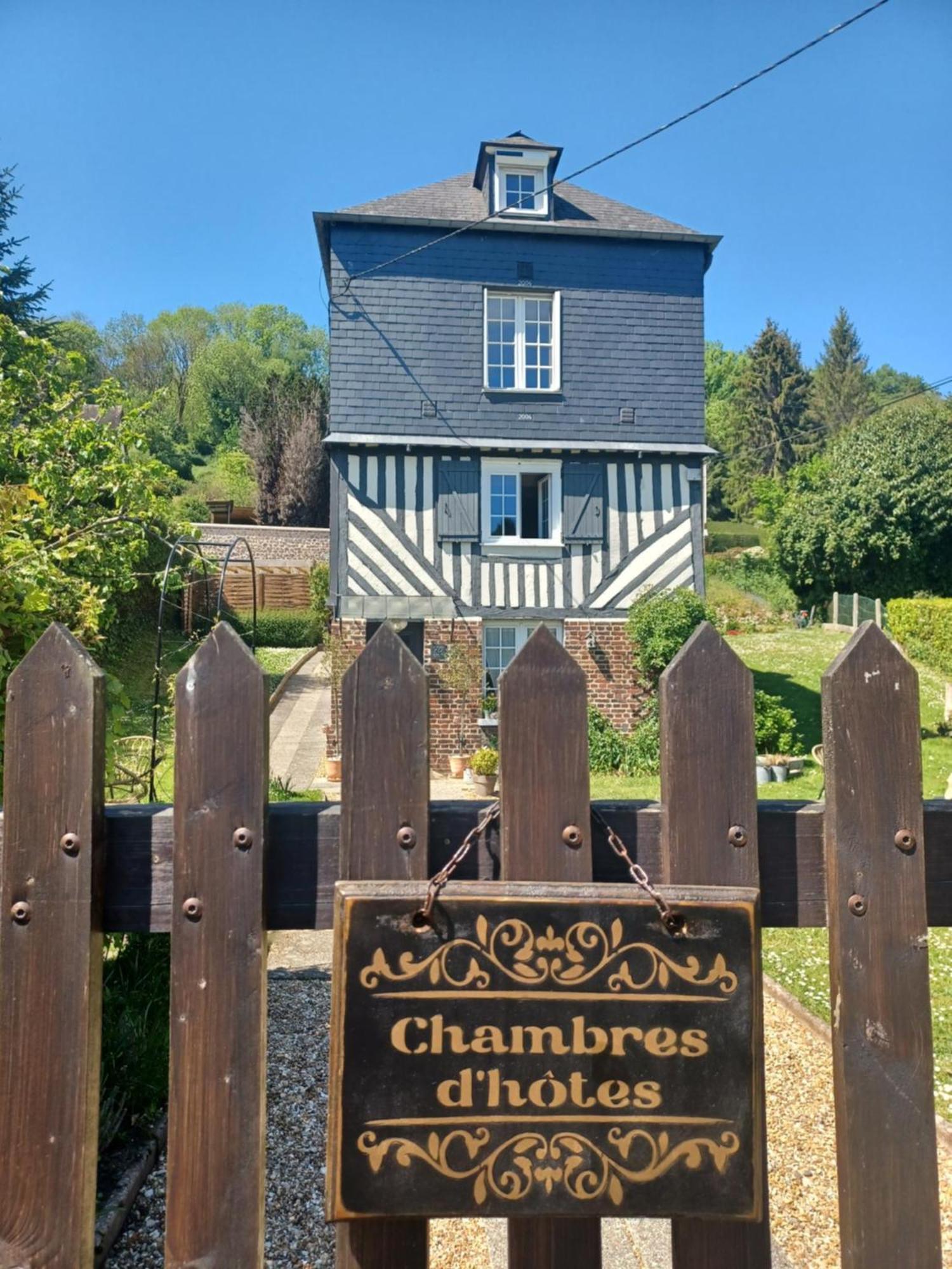 Les Pommiers * Honfleur